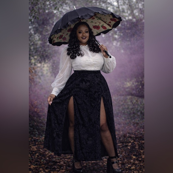 Torrid Nightfall Black Velvet Burnout Embossed Double Slit Maxi Skirt, Lg, NWT! - Picture 8 of 16